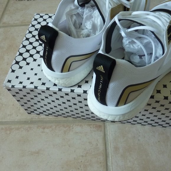 adidas by Stella McCartney 'Boston' Sneakers 9 - Picture 5 of 10